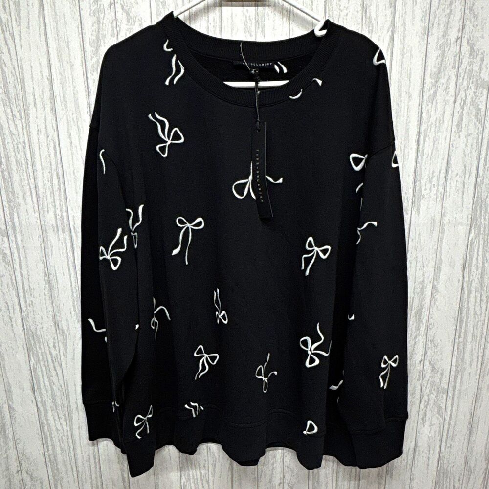 Jane + Delancey Womens 2X Plus Black/White Bow Print Fleece Crewneck